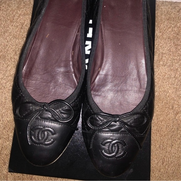 Chanel Black Quilted Ballet Flats - Picture 1 of 7